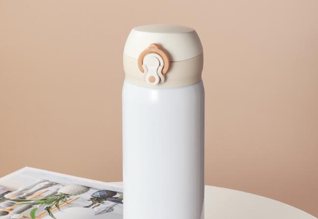 純鈦真空保溫杯價(jià)格高為什么很多人購(gòu)買(mǎi)