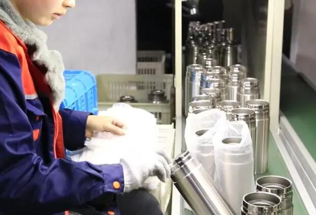 保溫杯廠家哪家好，好的不銹鋼保溫杯工廠