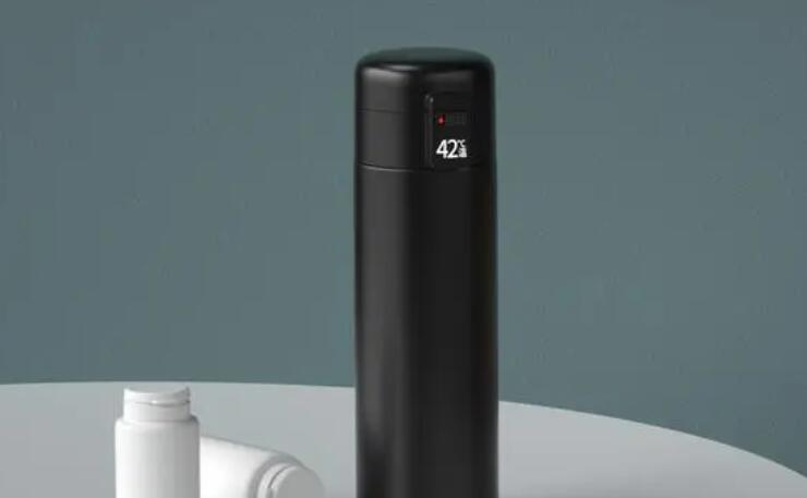 如何辨別不銹鋼真空保溫杯的優(yōu)劣?真空保溫杯的選購方法