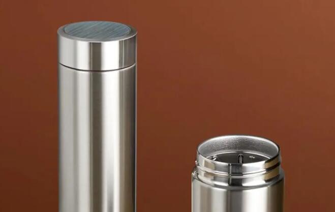 無(wú)尾真空不銹鋼保溫杯怎么樣有哪些優(yōu)點(diǎn)