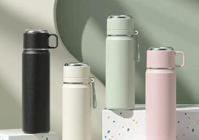 禮品保溫杯定制之前我們應(yīng)該準備哪些?