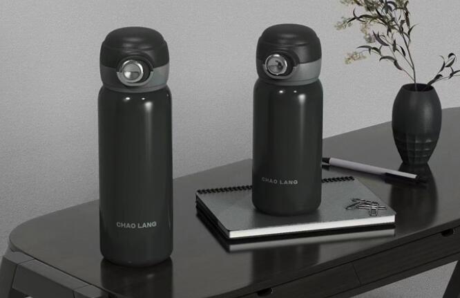 如何清理不銹鋼保溫杯內(nèi)的茶垢