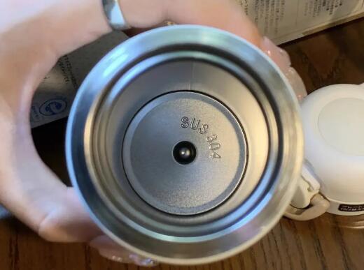 304真空不銹鋼保溫杯怎么樣如何選購(gòu)?