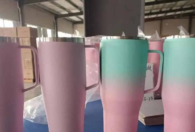 奧氏體304不銹鋼保溫杯的優(yōu)點(diǎn)及使用注意事項