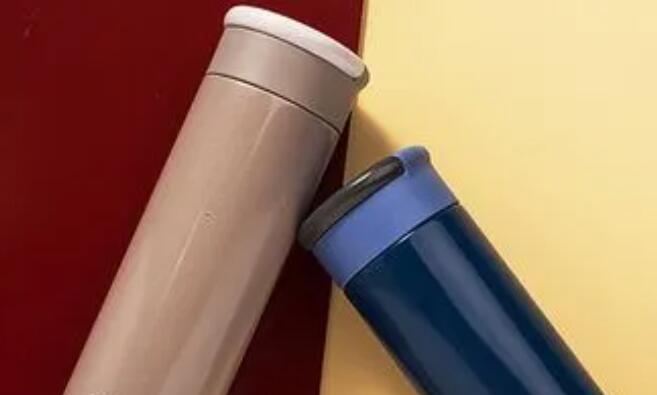 保溫杯內(nèi)膽茶垢該如何清洗