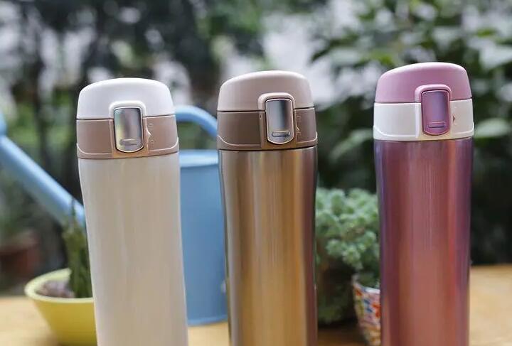 禮品保溫杯定制刻字 免費(fèi)拿樣品定制LOGO